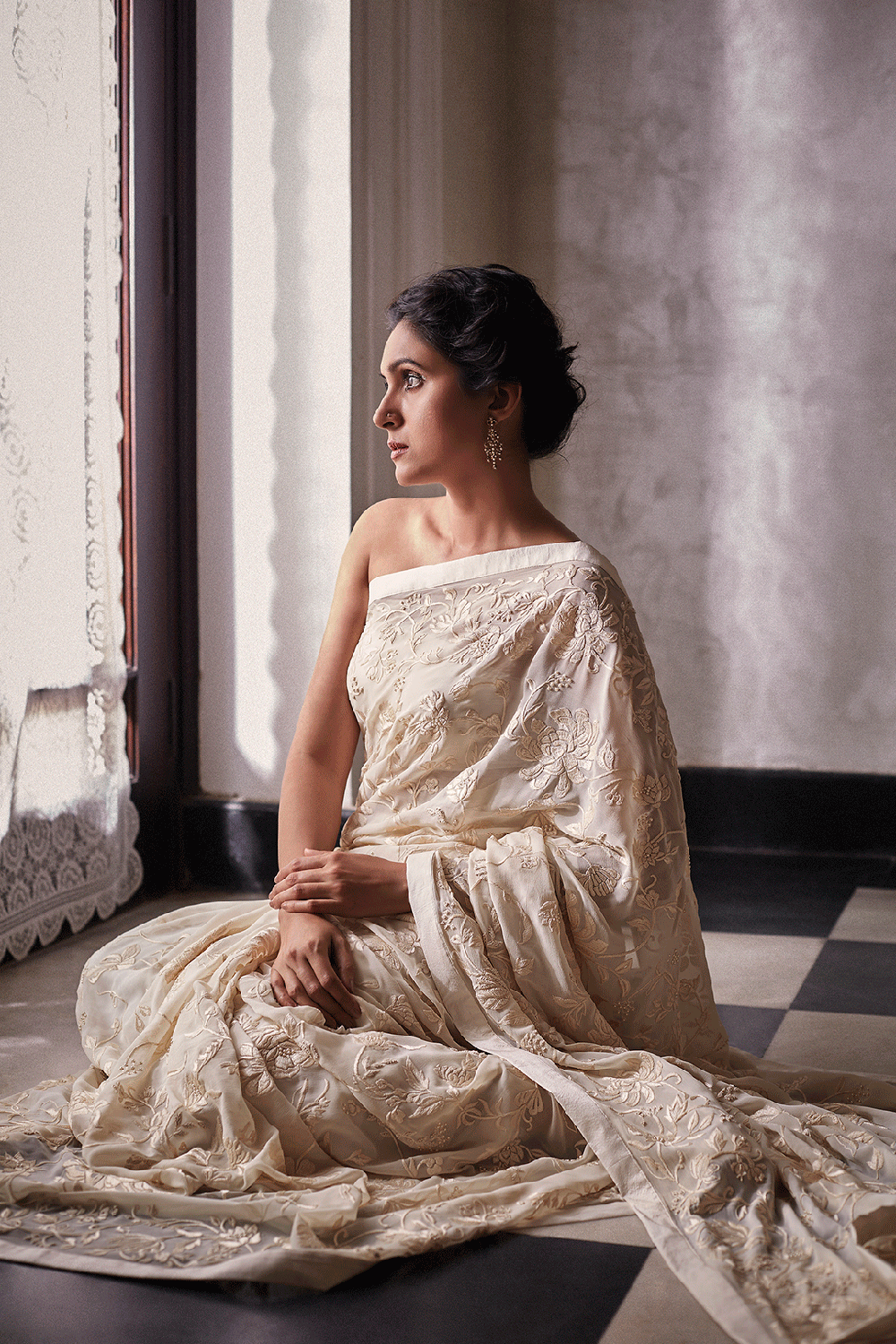 Big Chrysanthemum Jaal French Knot