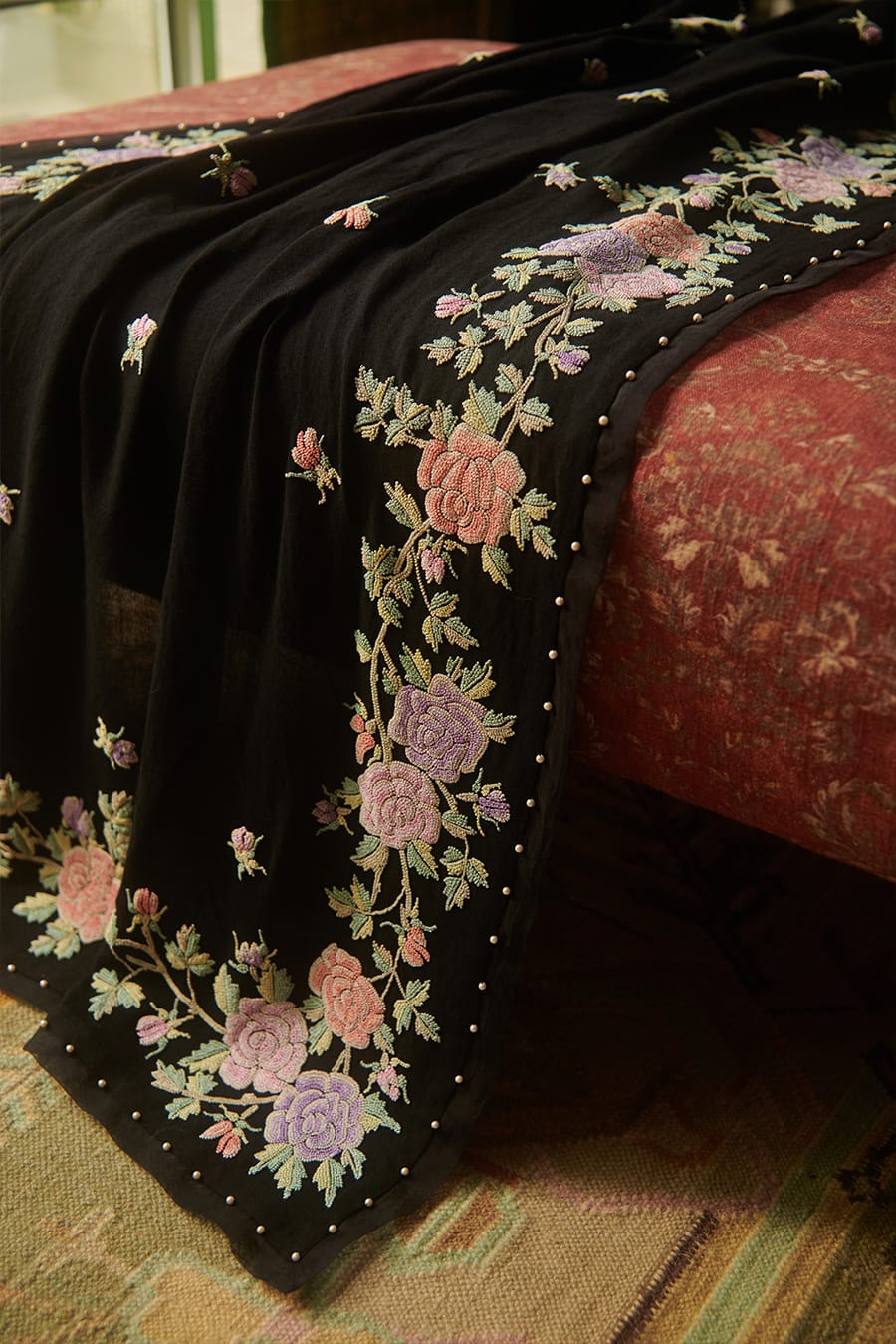 Rose Trellis(french knot)